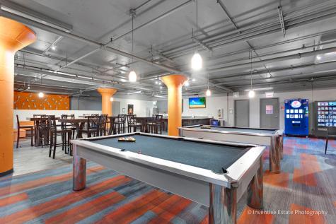 565 West Quincy Street Chicago IL 60661