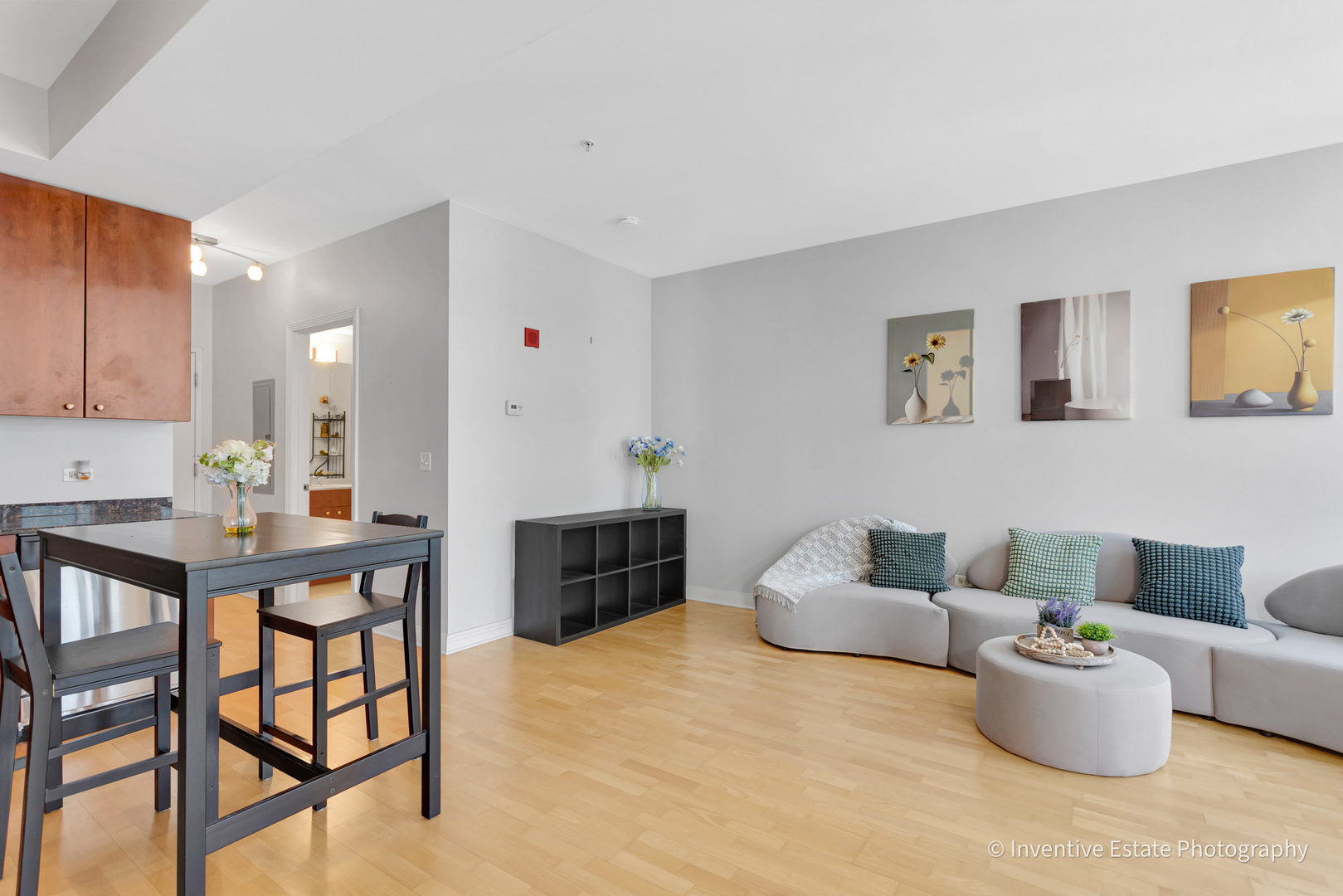 565 West Quincy Street Chicago IL 60661