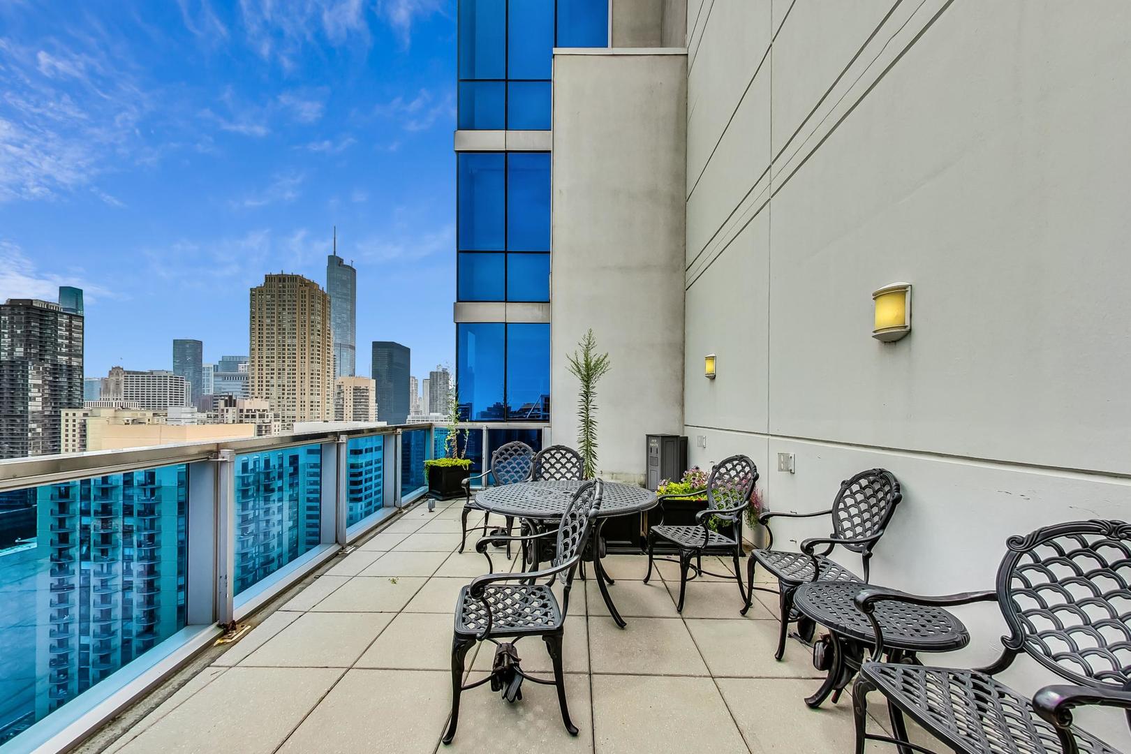 110 West Superior Street Chicago IL 60654