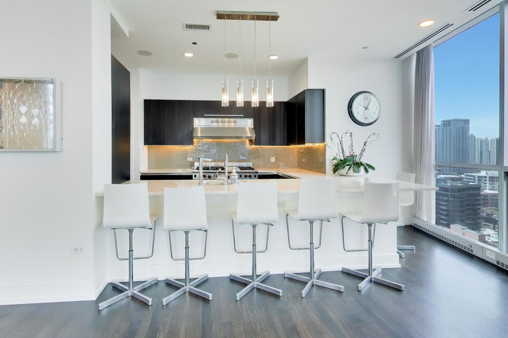 110 West Superior Street Chicago IL 60654