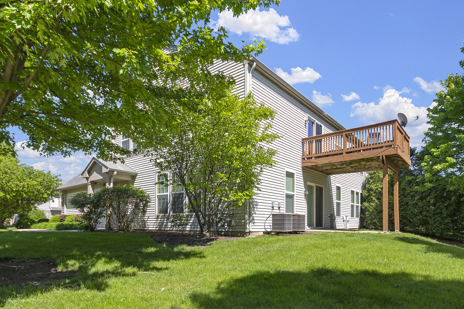 514 Metropolitan Street Aurora IL 60502