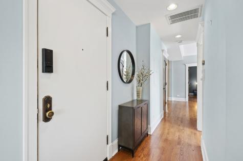 1328 West Bryn Mawr Avenue Chicago IL 60660