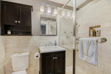 1328 West Bryn Mawr Avenue Chicago IL 60660