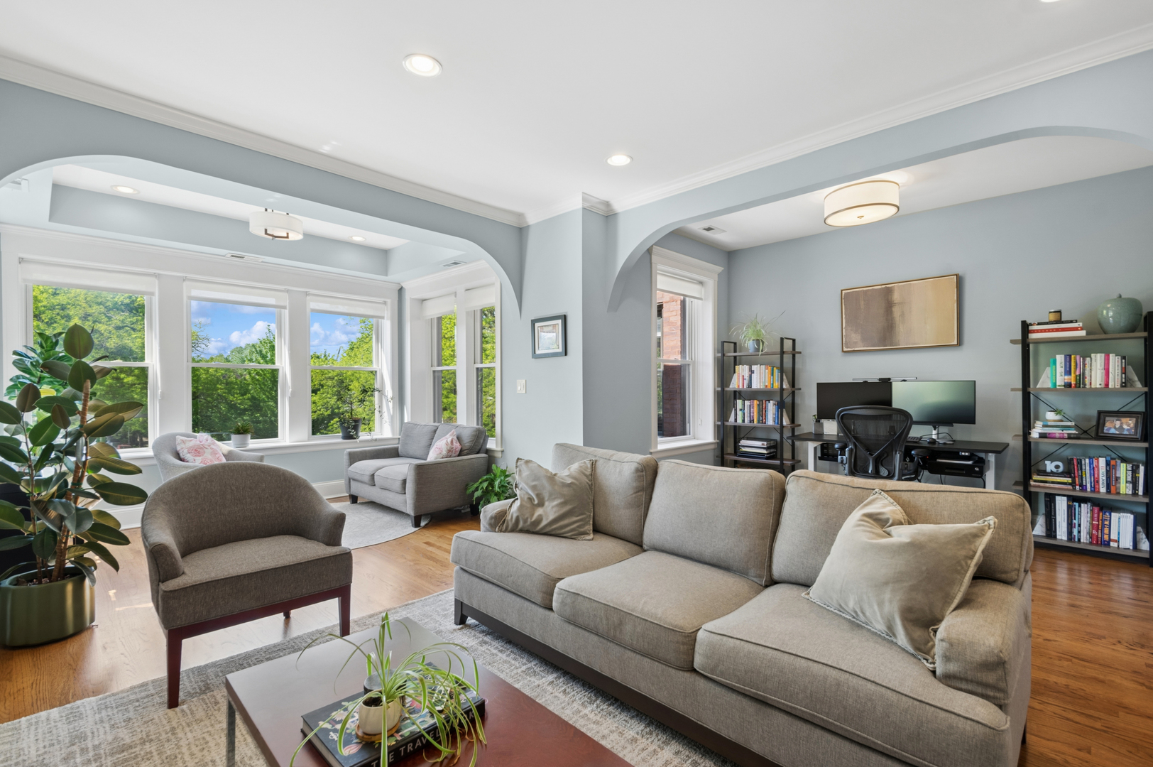 1328 West Bryn Mawr Avenue Chicago IL 60660