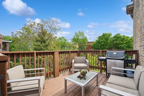 1328 West Bryn Mawr Avenue Chicago IL 60660