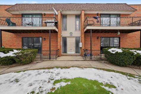 629 North Carroll Parkway Glenwood IL 60425