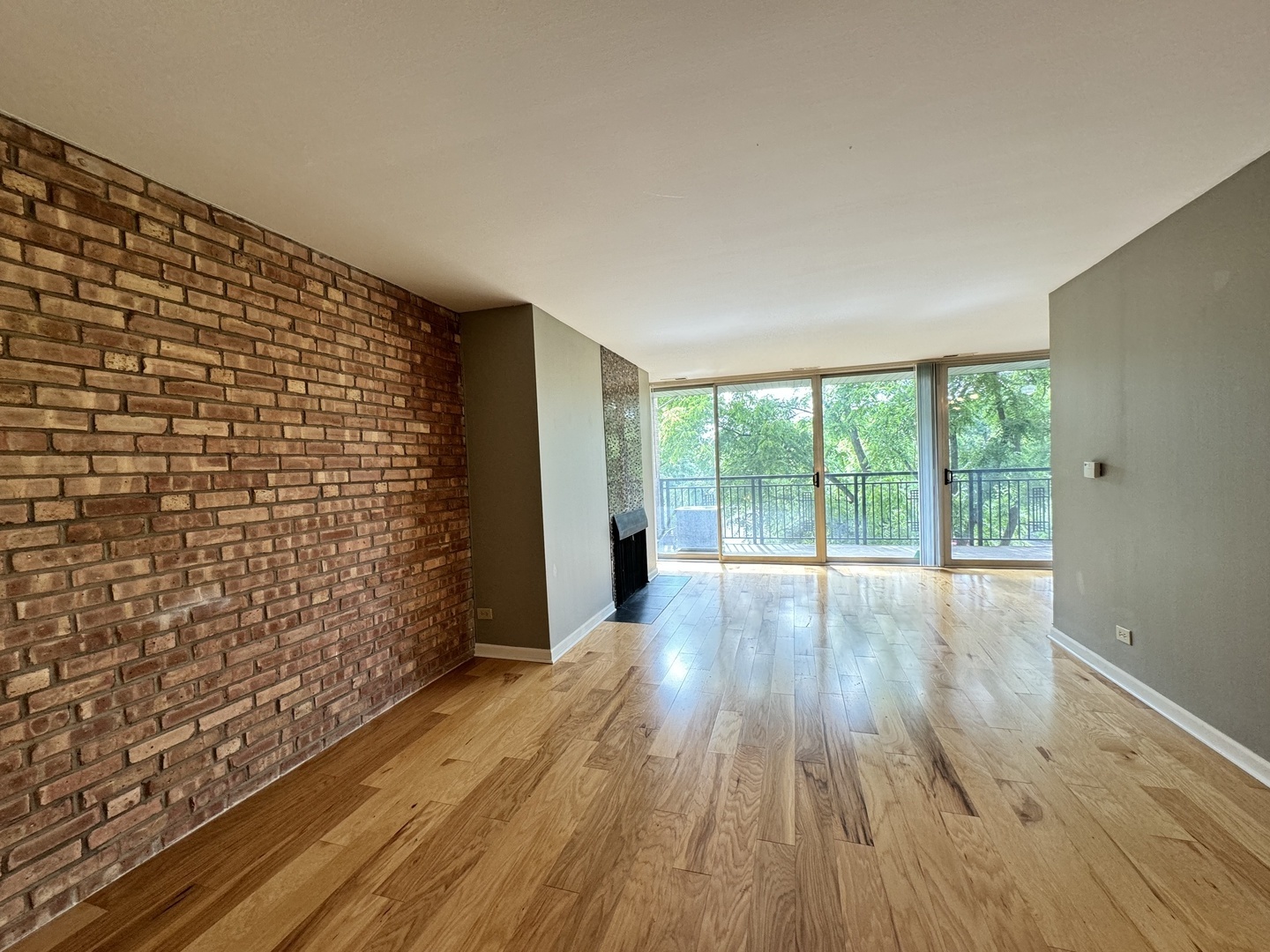 5900 Oakwood Drive Lisle IL 60532