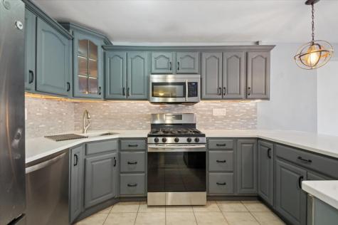 3950 North Lake Shore Drive Chicago IL 60613