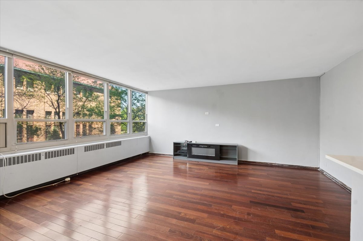 3950 North Lake Shore Drive Chicago IL 60613