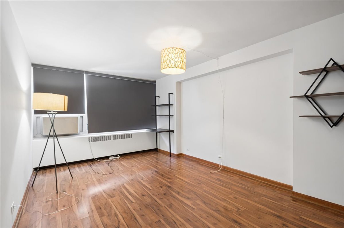 3950 North Lake Shore Drive Chicago IL 60613