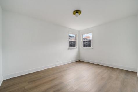 5516 West Higgins Avenue Chicago IL 60630