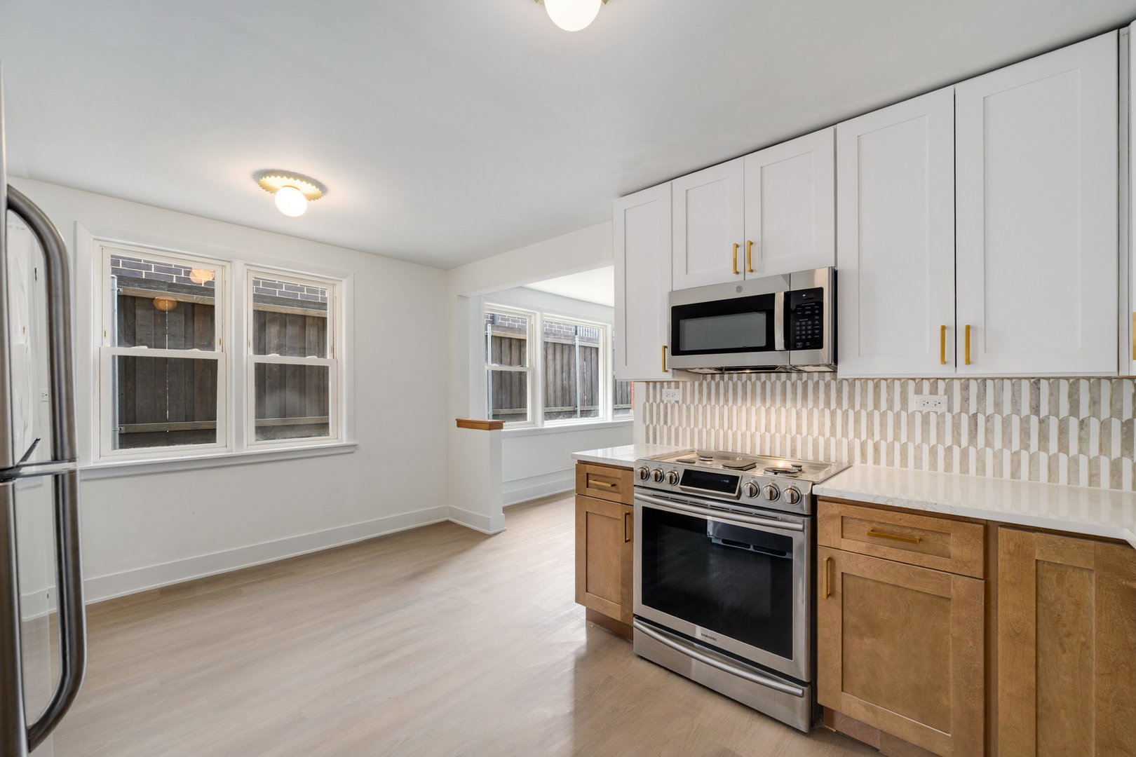 5516 West Higgins Avenue Chicago IL 60630