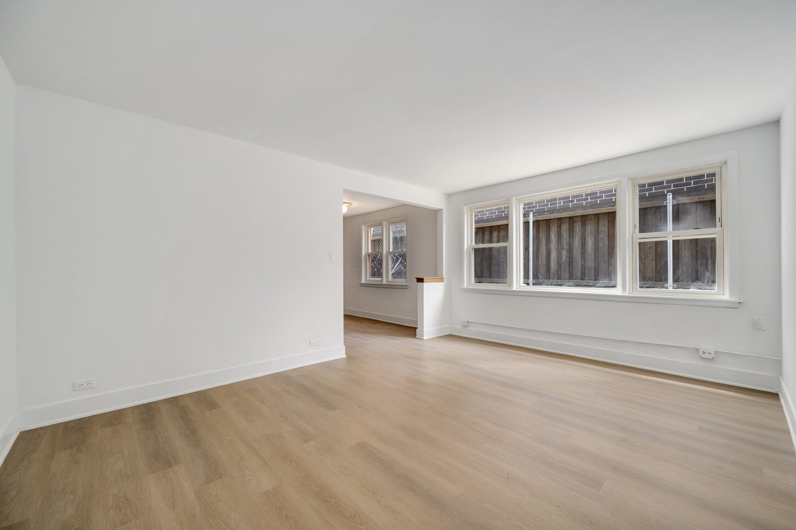 5516 West Higgins Avenue Chicago IL 60630