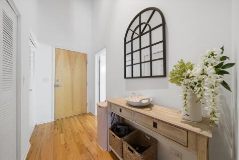 758 North Larrabee Street Chicago IL 60654
