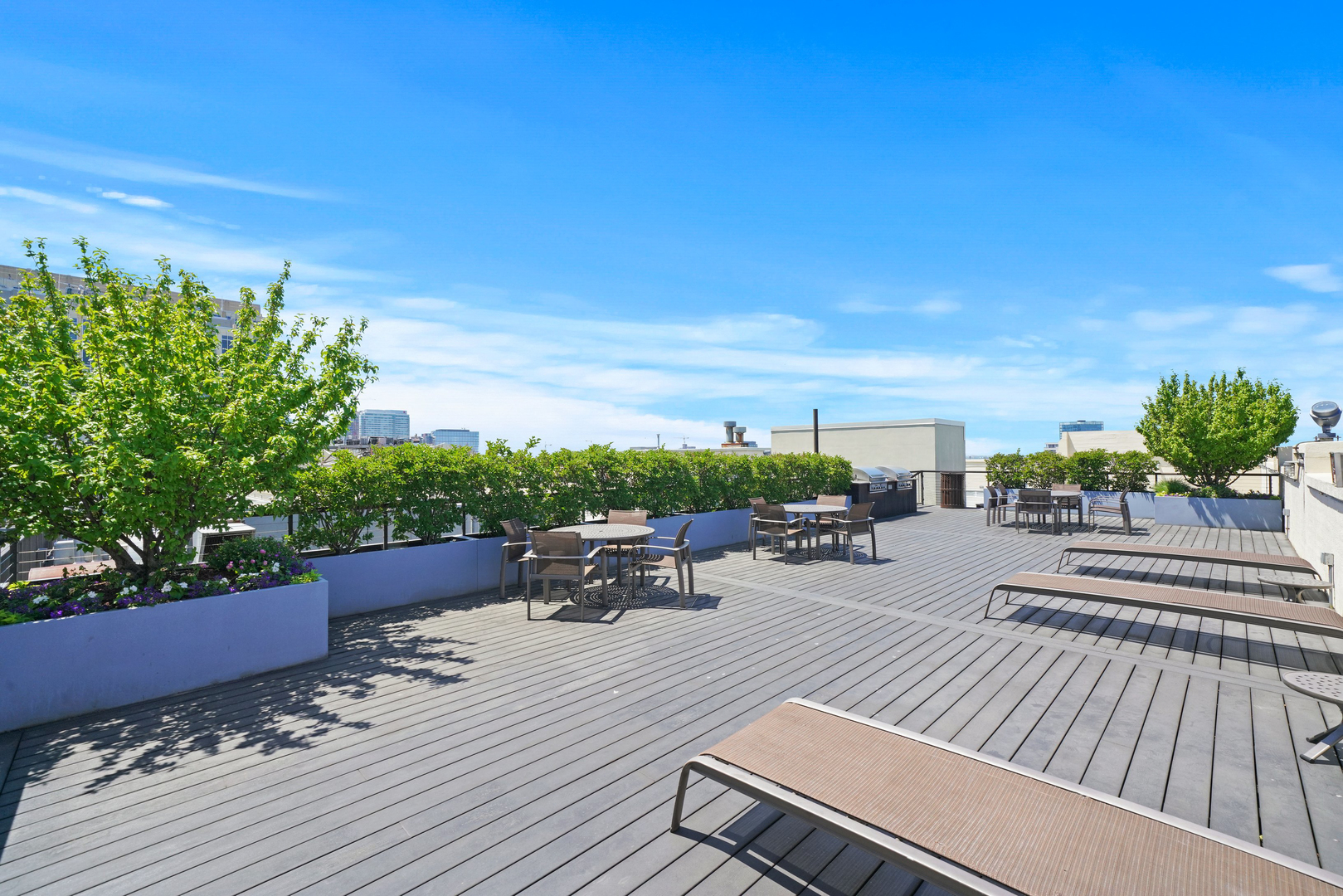 758 North Larrabee Street Chicago IL 60654