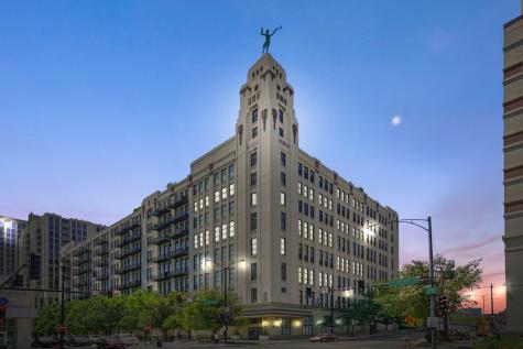 758 North Larrabee Street Chicago IL 60654