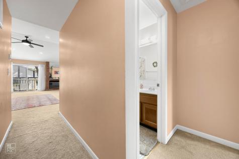 156 West Golf Road Libertyville IL 60048