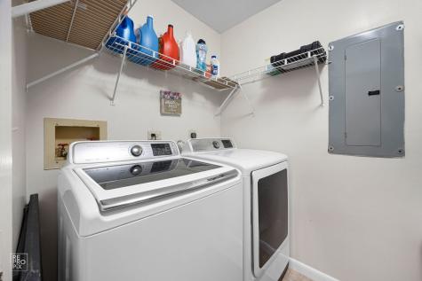 156 West Golf Road Libertyville IL 60048