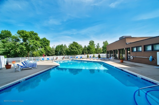 6340 Americana Drive Willowbrook IL 60527