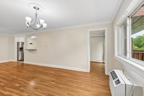 718 Dempster Street Mount Prospect IL 60056