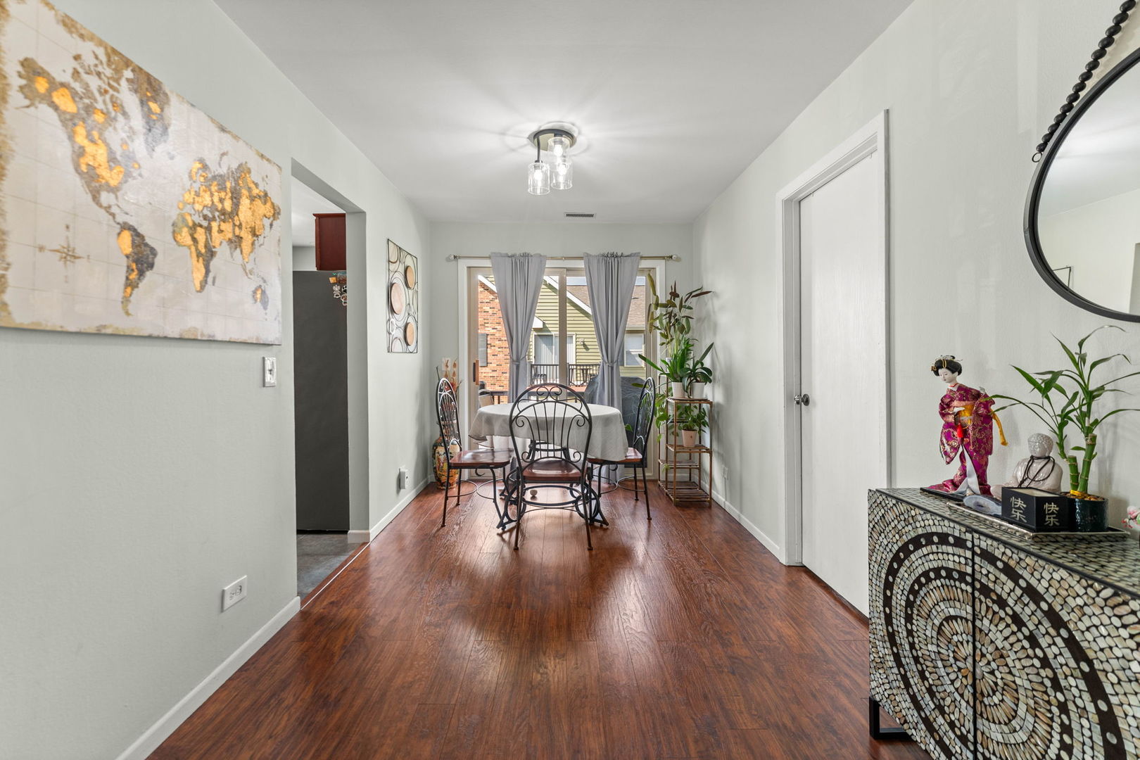 1332 Mcdowell Road Naperville IL 60563