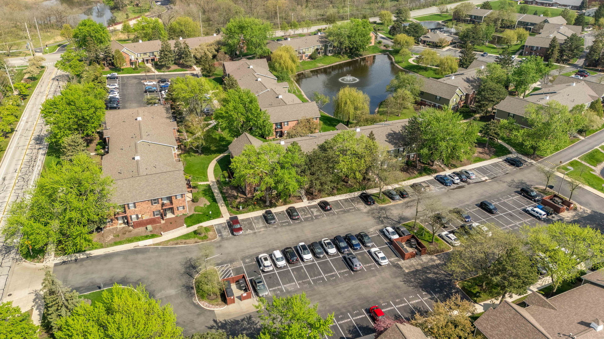 1332 Mcdowell Road Naperville IL 60563