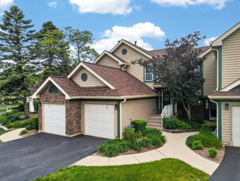 943 Ridgefield Lane Wheeling IL 60090
