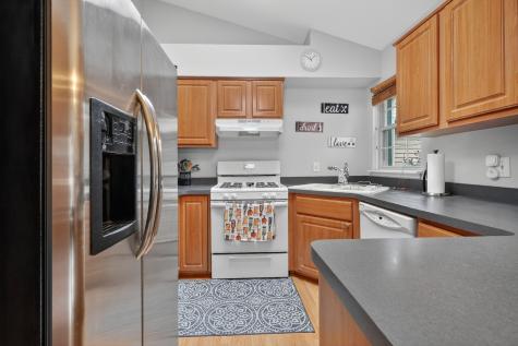 943 Ridgefield Lane Wheeling IL 60090