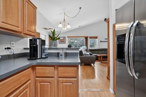 943 Ridgefield Lane Wheeling IL 60090