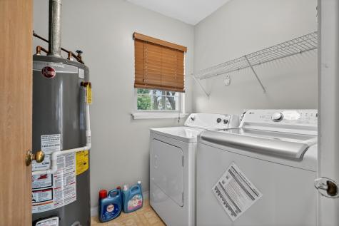 943 Ridgefield Lane Wheeling IL 60090