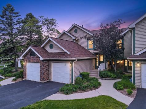 943 Ridgefield Lane Wheeling IL 60090