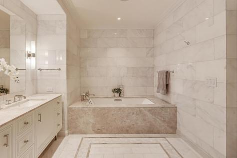 435 North Michigan Avenue Chicago IL 60611