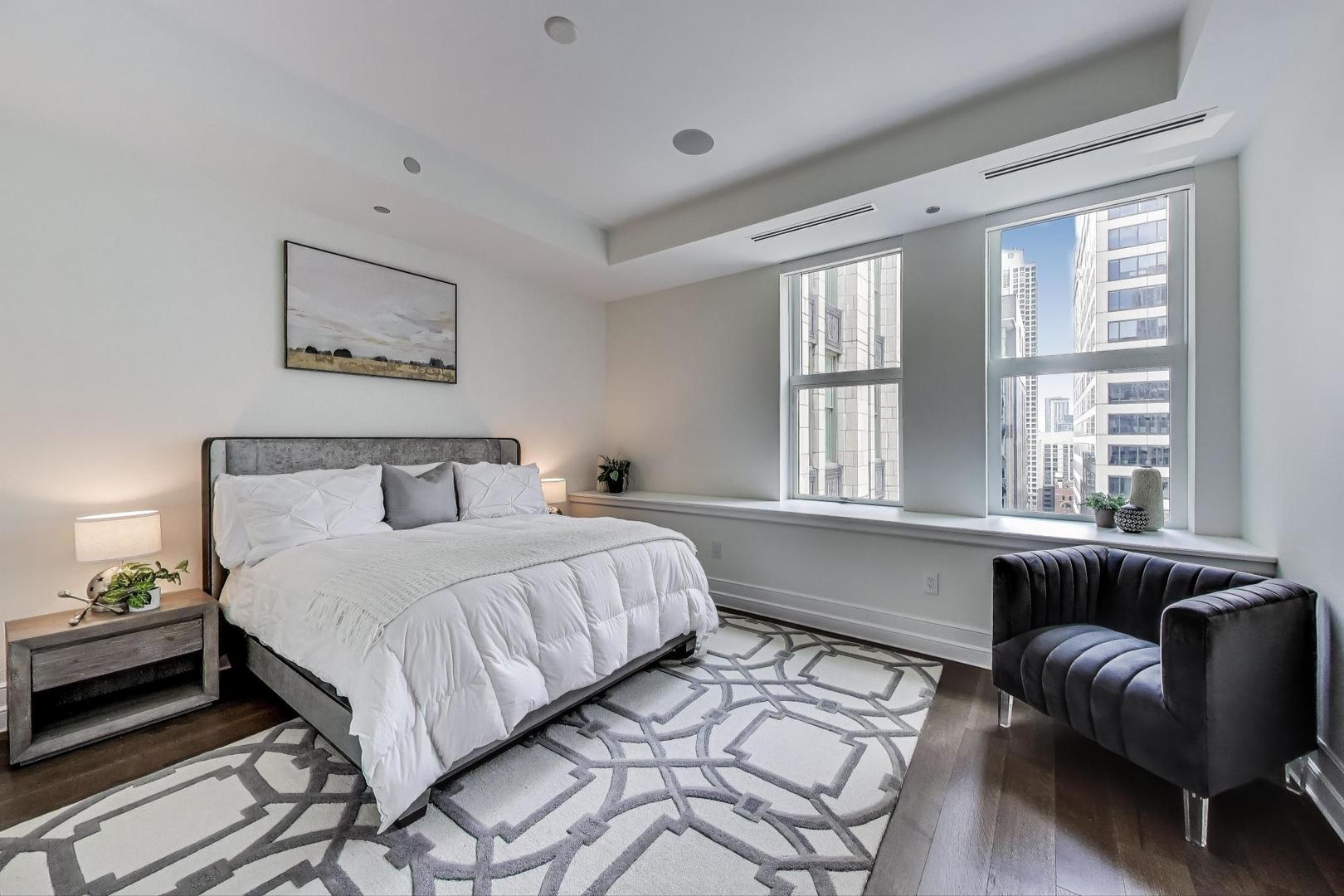 435 North Michigan Avenue Chicago IL 60611