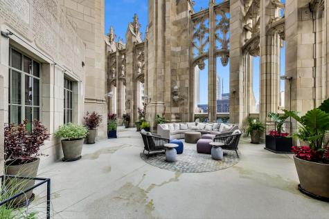 435 North Michigan Avenue Chicago IL 60611