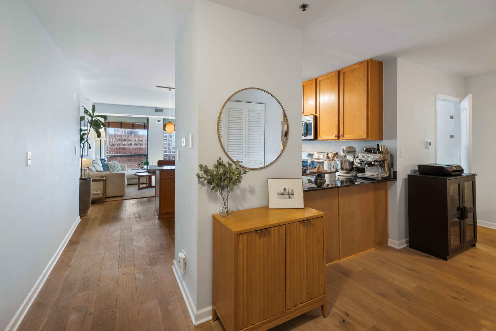 1212 North Wells Street Chicago IL 60610