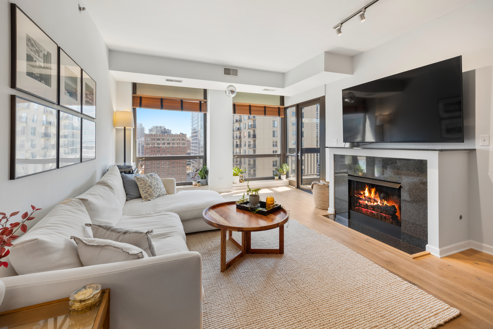 1212 North Wells Street Chicago IL 60610