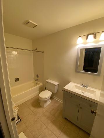 1293 Cranbrook Drive Schaumburg IL 60193