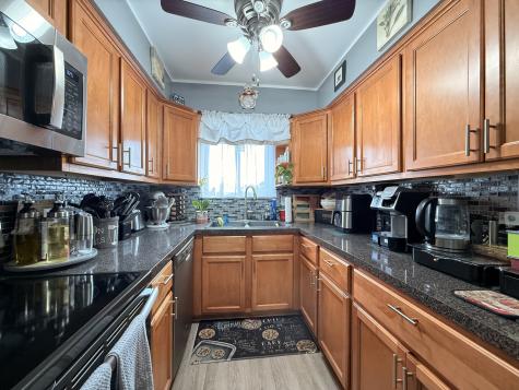 7316 Blackstone Avenue Justice IL 60458