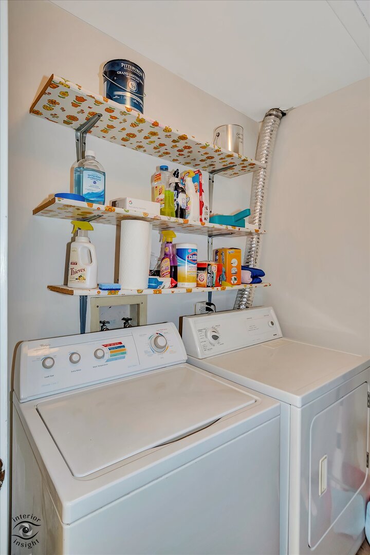 1327 Cass Lane E Westmont IL 60559