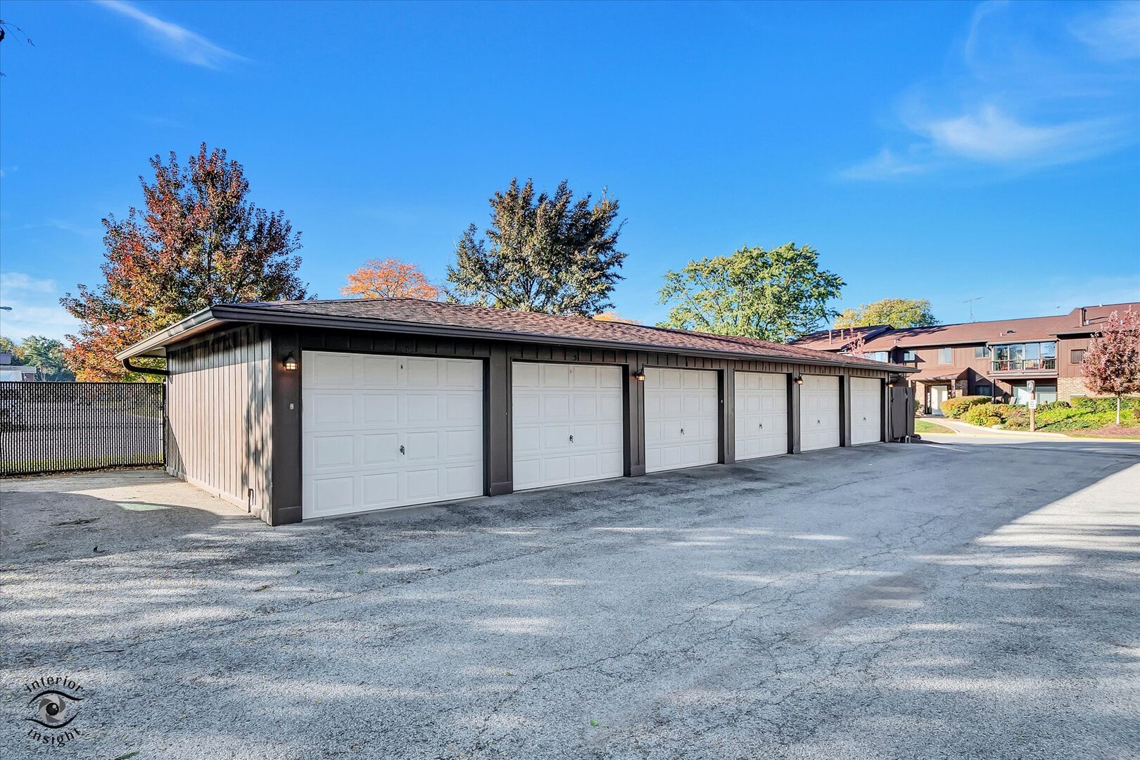 1327 Cass Lane E Westmont IL 60559