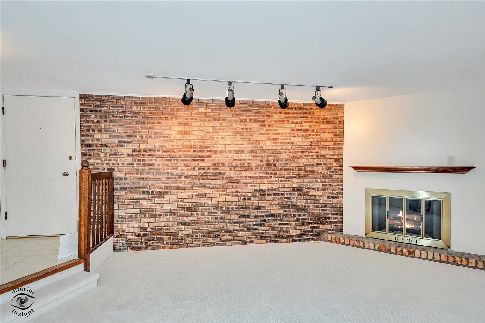 1327 Cass Lane E Westmont IL 60559