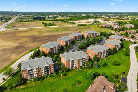 7927 Trinity Circle Tinley Park IL 60487