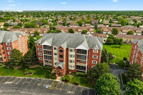 7927 Trinity Circle Tinley Park IL 60487