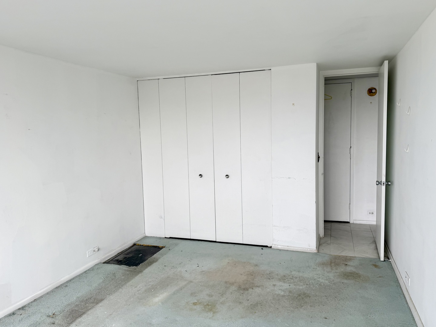 4800 South Chicago Beach Drive Chicago IL 60615
