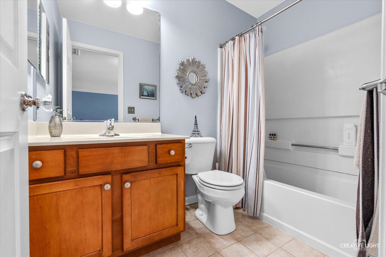 457 Jamestown Court Aurora IL 60502