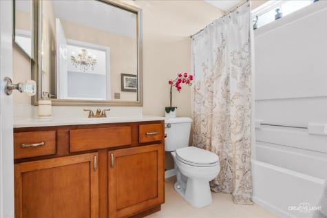 457 Jamestown Court Aurora IL 60502