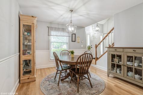 2027 North Charter Point Drive Arlington Heights IL 60004