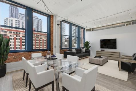 124 West Polk Street Chicago IL 60605