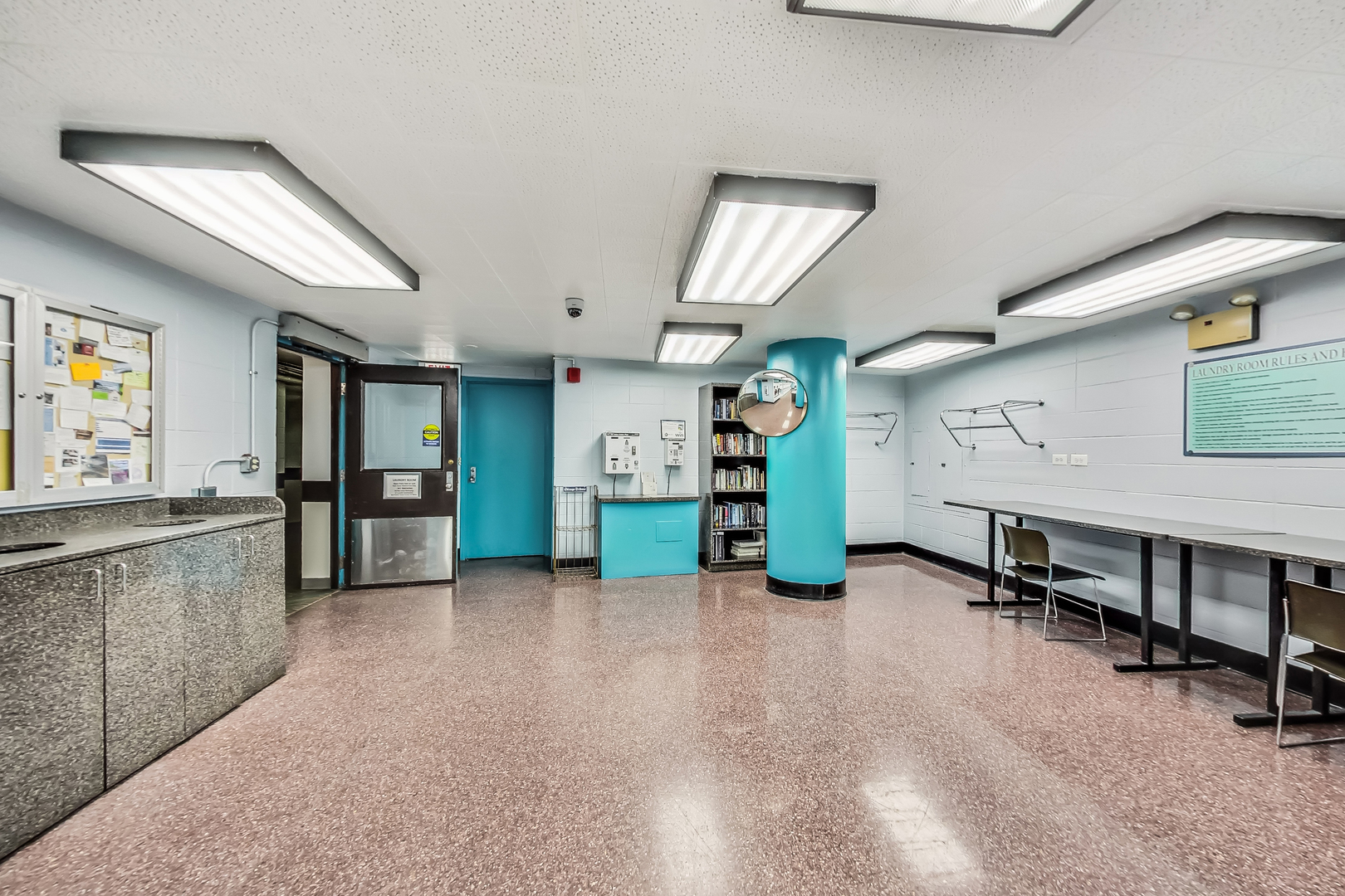 5415 North Sheridan Road Chicago IL 60640