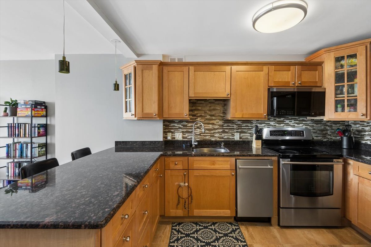 5415 North Sheridan Road Chicago IL 60640